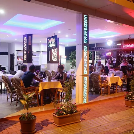 Apart-hotel Saray Apart *