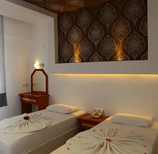 Saray Apart アランヤ